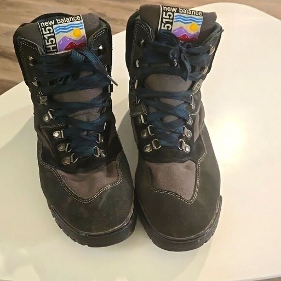 New Balance Men\'s vintage 1990s green hiking boots Vintage New Balance Hiking Boots 9 Vintage 1990s... | Depop main image 4